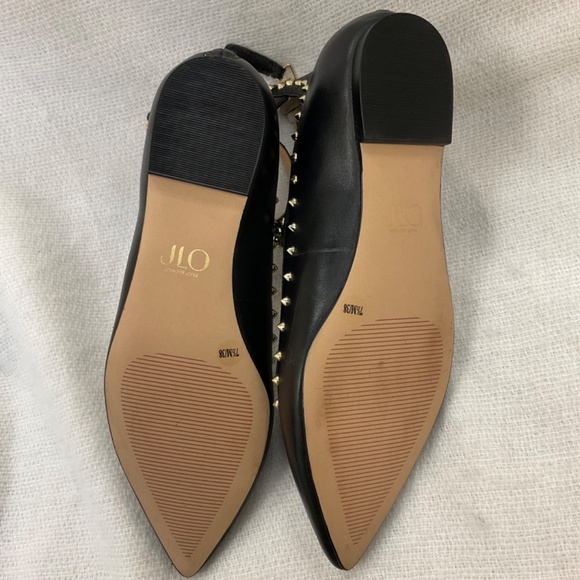J Lo Jennifer Lopez Black Ayaba Closed Toe Shoes Gold Studded Details Sz 7.5 - Picture 7 of 11